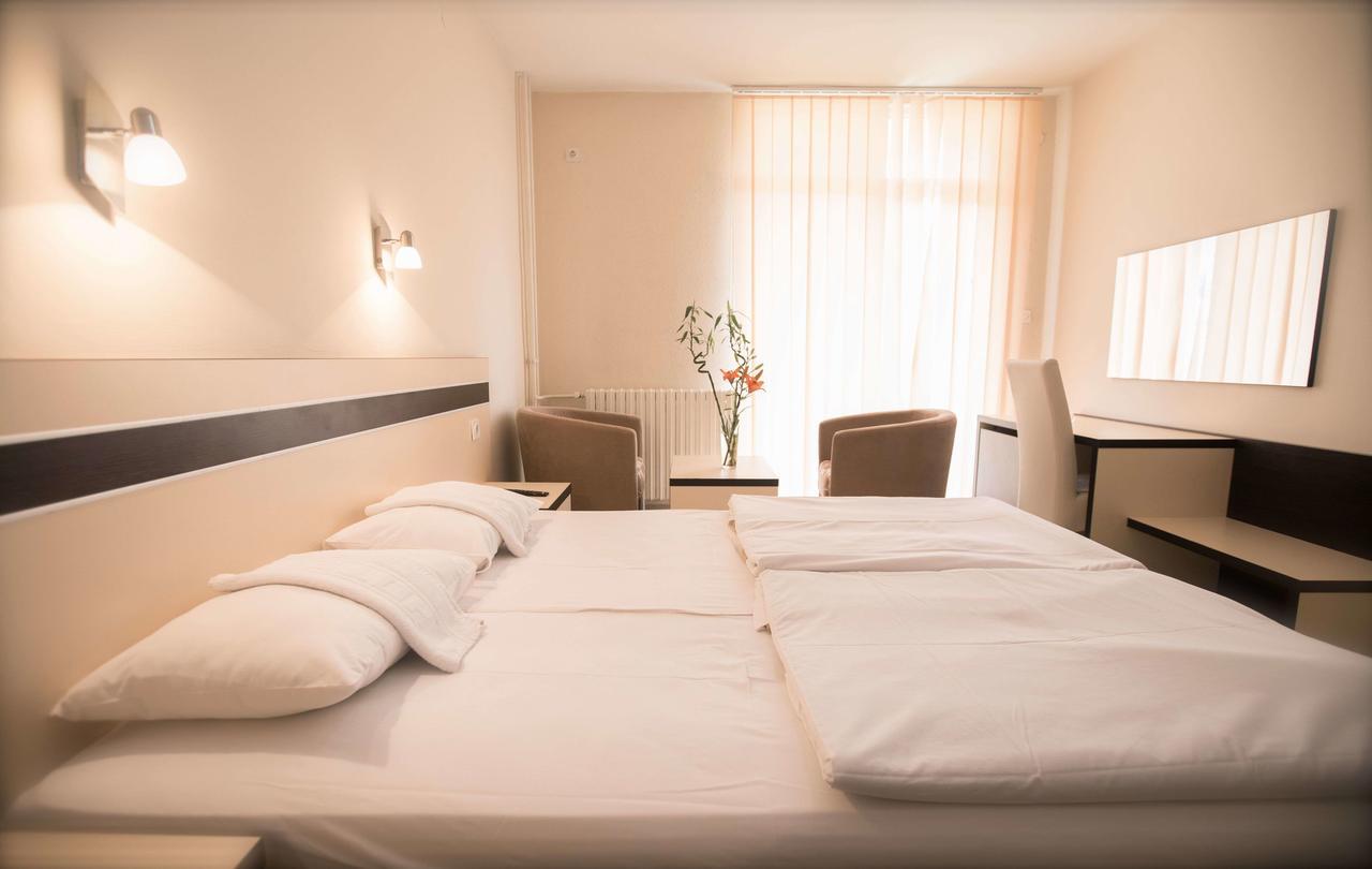 Hotel Zelengora Φότσα Εξωτερικό φωτογραφία