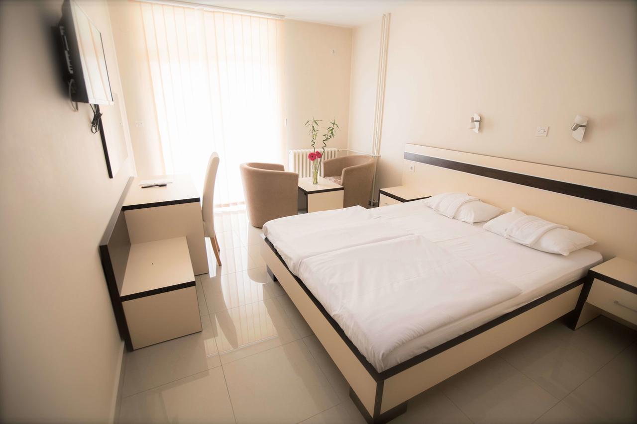 Hotel Zelengora Φότσα Εξωτερικό φωτογραφία